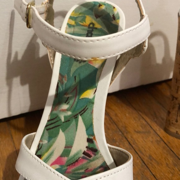 Wedges - Picture 3 of 3